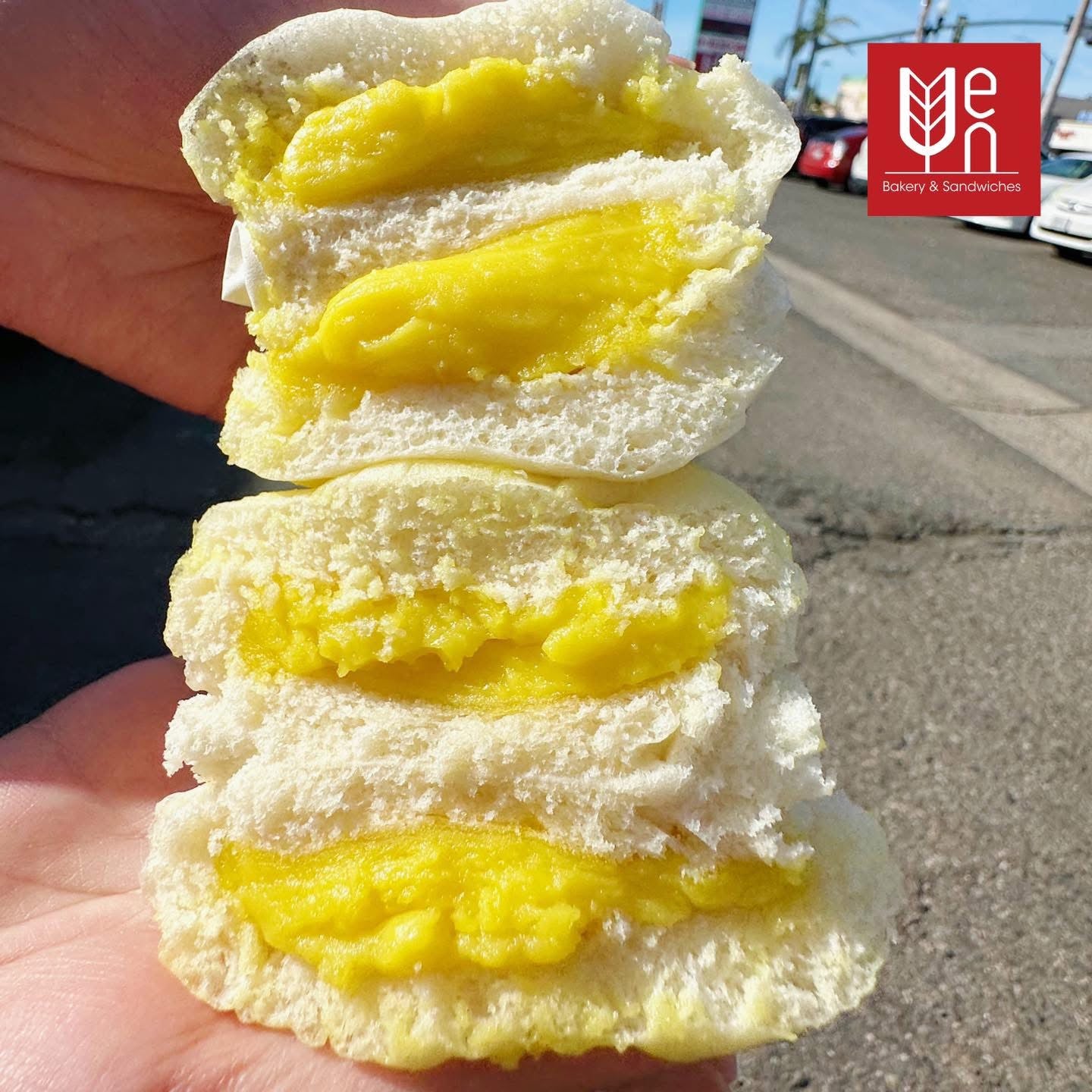 Bánh Bao Ca Dé - Egg Custard